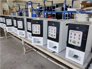 Automatischer Tee- und Kaffeeautomat